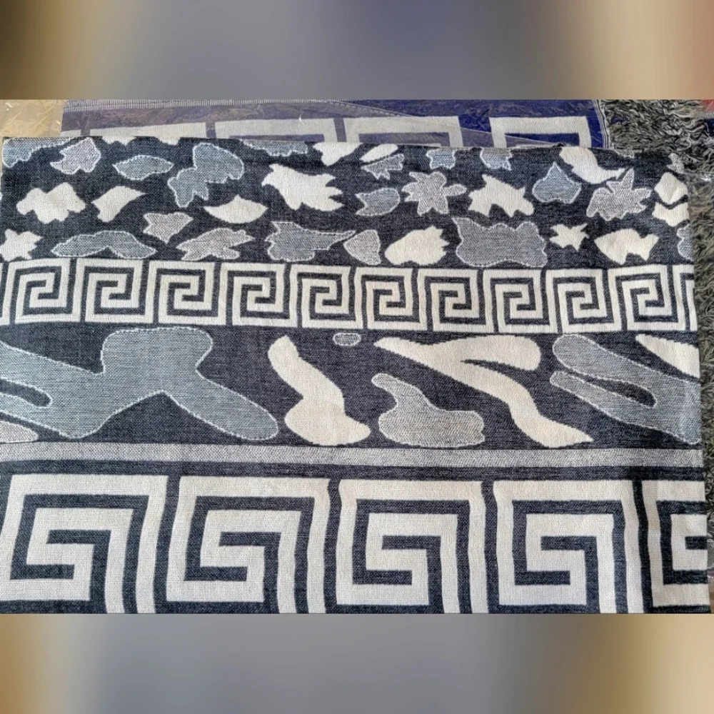 Greek key Pashmina Scarf Double faced NEW